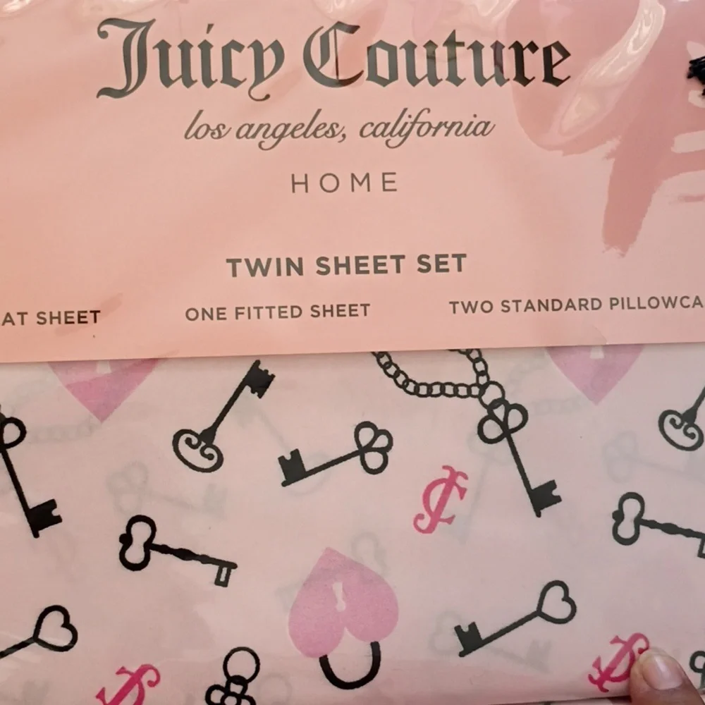 Juicy Couture Pink Heart Lock Key Twin Sheet Set